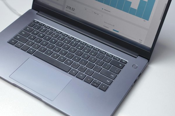 How do I choose the right size of RAM for my intended use?